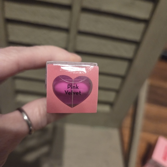 Creme Shop Pink Cheeky Liquid Blush - Picture 2 of 2